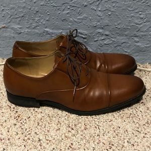 Kenneth Cole Reaction mens brown oxford dress shoes size 12.